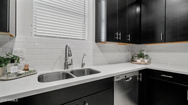 2950 N 71ST Place, Mesa, AZ 85207