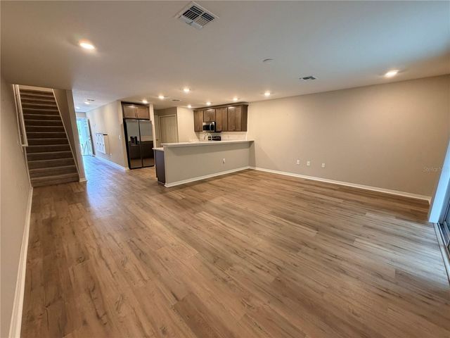 2738 IDYLL LAKES CIRCLE, Plant City, FL 33566