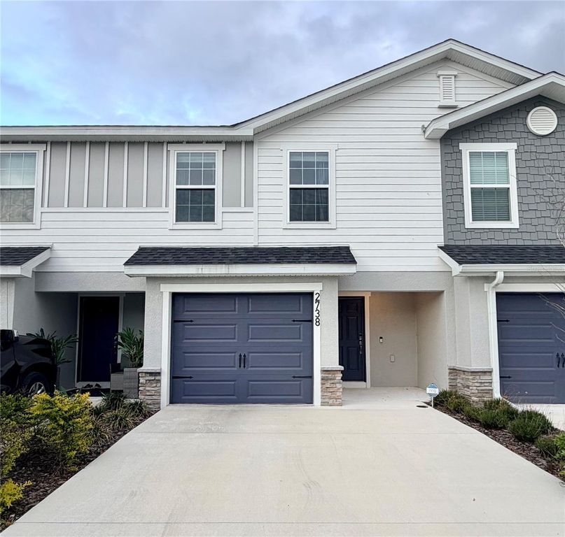 2738 IDYLL LAKES CIRCLE, Plant City, FL 33566