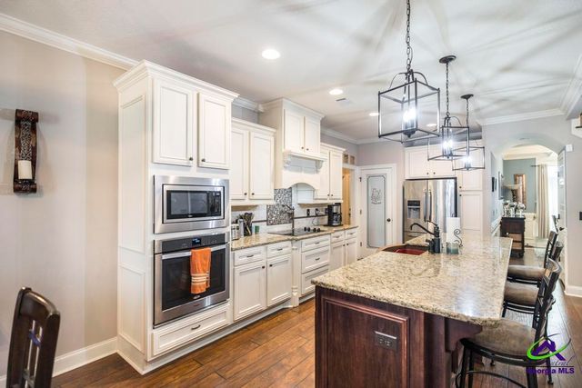 107 S Carmenville Drive, Bonaire, GA 31005