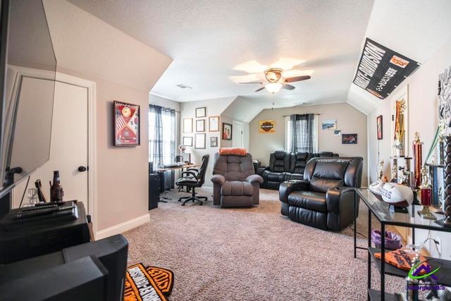 107 S Carmenville Drive, Bonaire, GA 31005