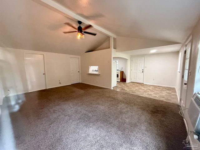 6321 Oxford Dr, Milton, FL 32583