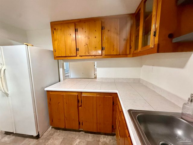 6321 Oxford Dr, Milton, FL 32583