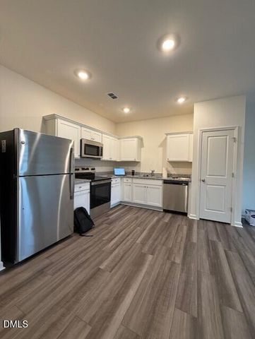 2053 Glen Crossing Drive, Durham, NC 27704