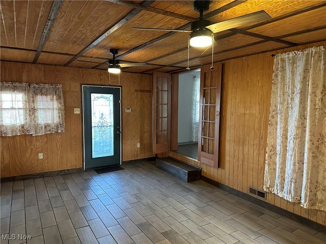 1806 Foley Avenue, Parkersburg, WV 26104