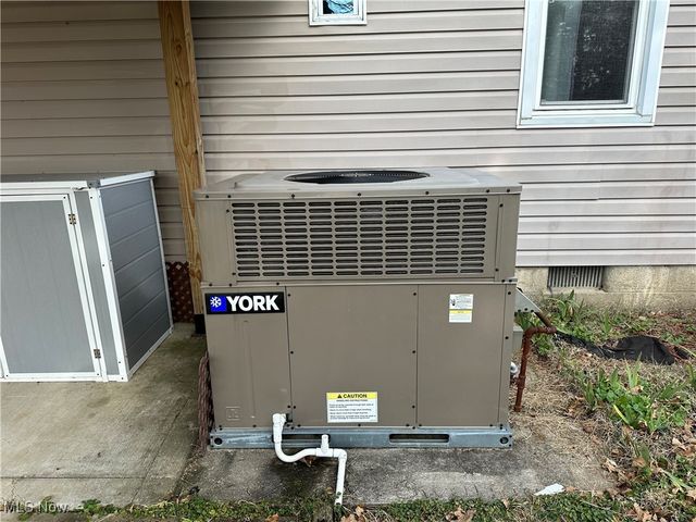 1806 Foley Avenue, Parkersburg, WV 26104