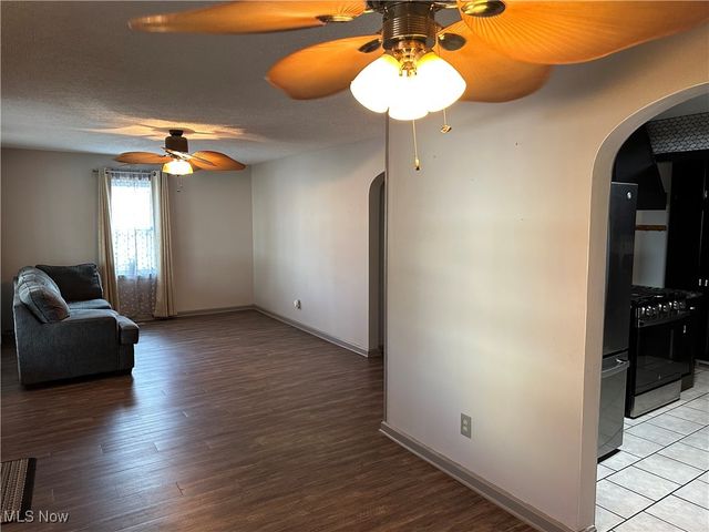 1806 Foley Avenue, Parkersburg, WV 26104