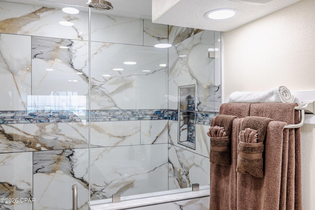 Image 11 of property listing at 15617 Front Beach Road c25, Panama City Beach, FL 32413