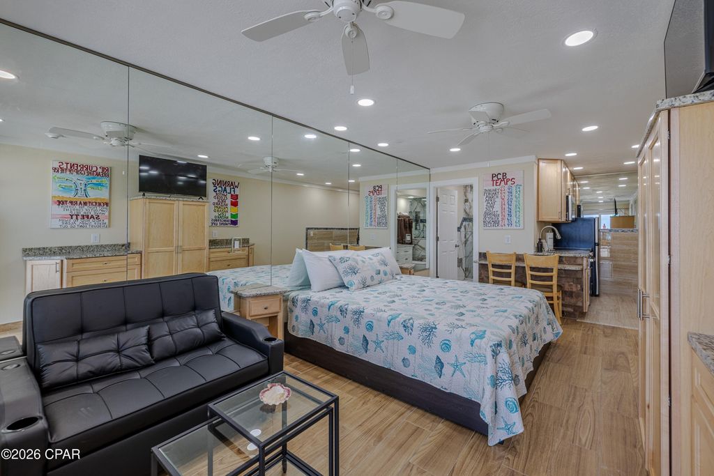 Image 3 of property listing at 15617 Front Beach Road c25, Panama City Beach, FL 32413