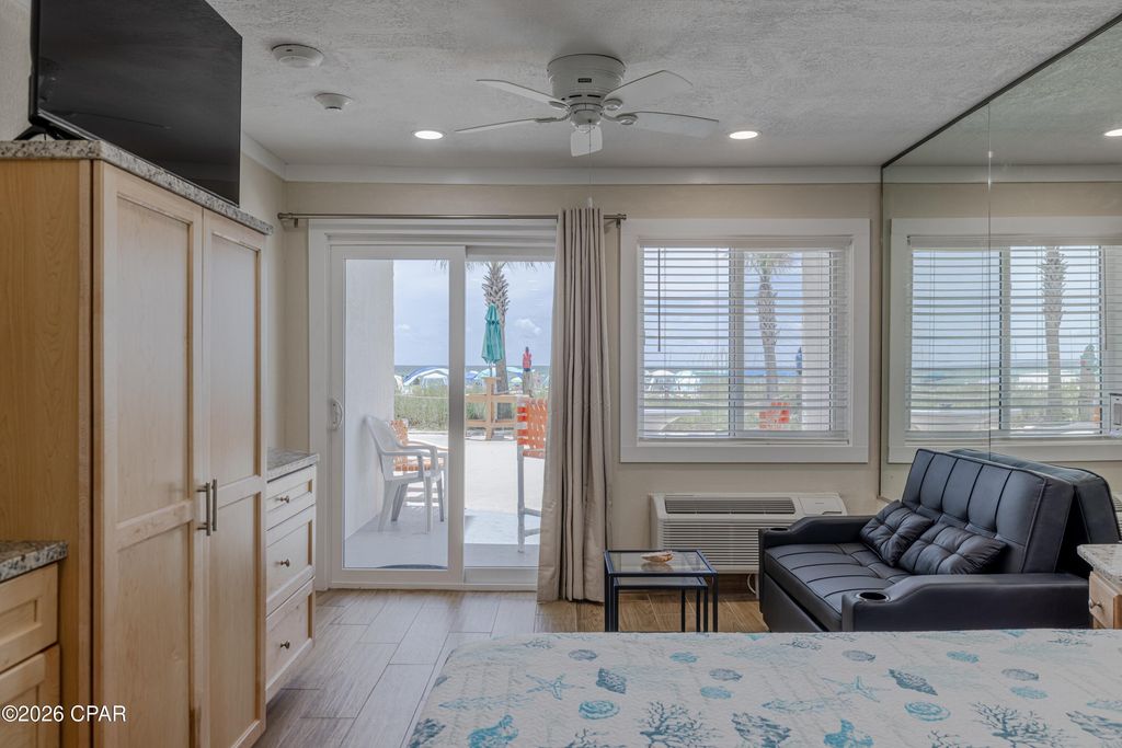 Image 7 of property listing at 15617 Front Beach Road c25, Panama City Beach, FL 32413