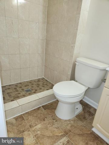 5422 LONG BOAT CT, Fairfax, VA 22032