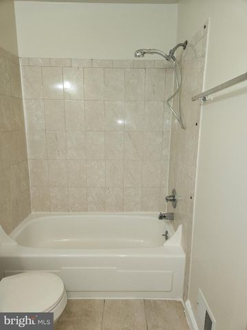 5422 LONG BOAT CT, Fairfax, VA 22032