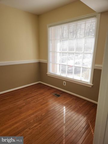 5422 LONG BOAT CT, Fairfax, VA 22032