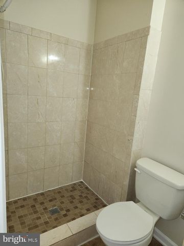 5422 LONG BOAT CT, Fairfax, VA 22032