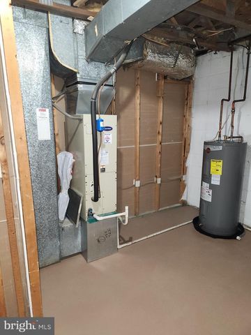 5422 LONG BOAT CT, Fairfax, VA 22032