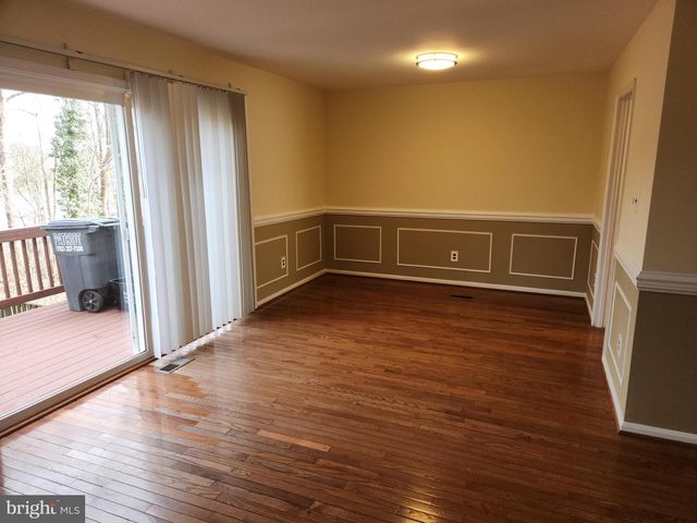 5422 LONG BOAT CT, Fairfax, VA 22032