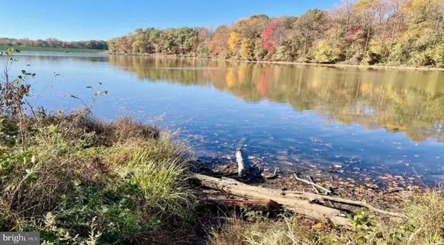 5422 LONG BOAT CT, Fairfax, VA 22032