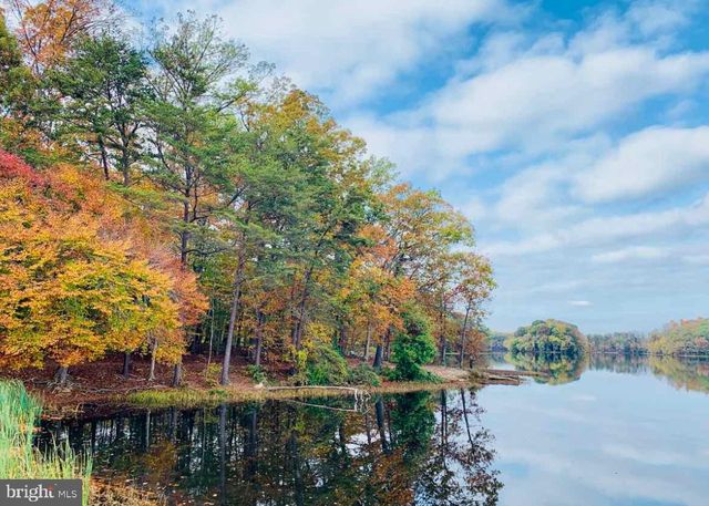 5422 LONG BOAT CT, Fairfax, VA 22032