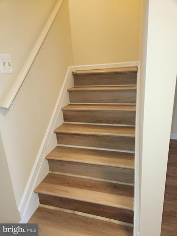 5422 LONG BOAT CT, Fairfax, VA 22032