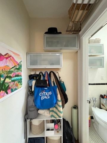 249 Chestnut Hill Ave 35, Boston, MA 02135