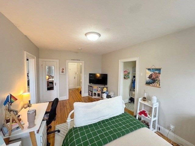 249 Chestnut Hill Ave 35, Boston, MA 02135