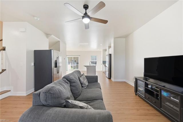 1809 Barkadeer CV, Chesapeake, VA 23323