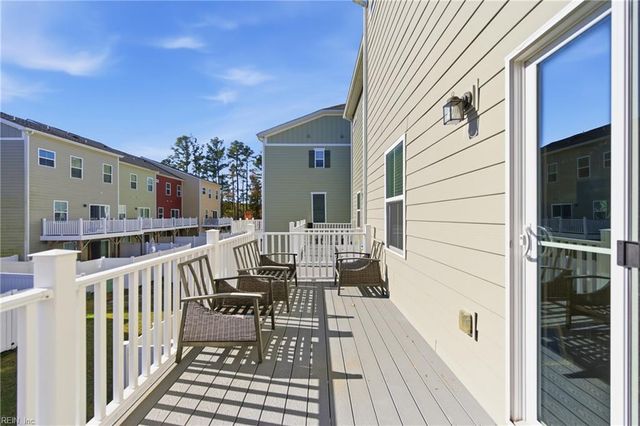 1809 Barkadeer CV, Chesapeake, VA 23323