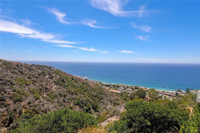 661 Nyes, Laguna Beach, CA 92651