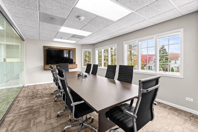 1025 W Wise Road 200, Schaumburg, IL 60193