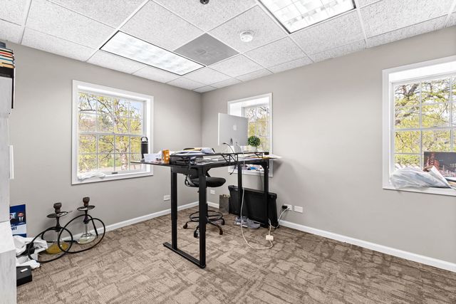 1025 W Wise Road 200, Schaumburg, IL 60193