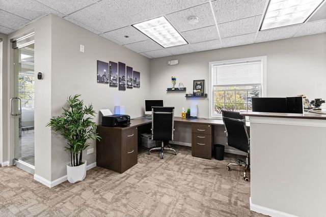 1025 W Wise Road 200, Schaumburg, IL 60193