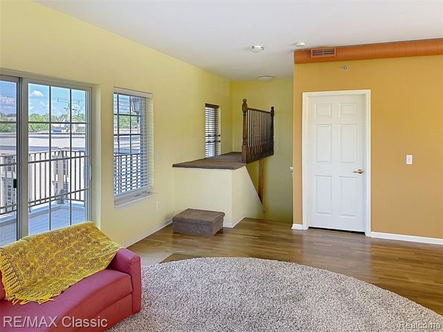 588 S Main Street, Plymouth, MI 48170