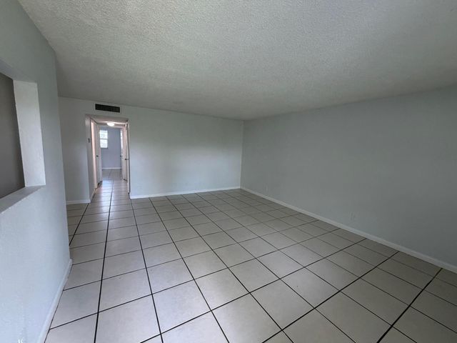 4160 NW 21st Street 220-E, Lauderhill, FL 33313