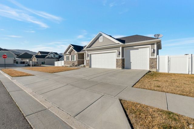 6656 W BRUSH OAK DR, Herriman, UT 84096