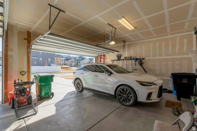 6656 W BRUSH OAK DR, Herriman, UT 84096