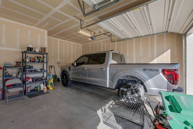 6656 W BRUSH OAK DR, Herriman, UT 84096