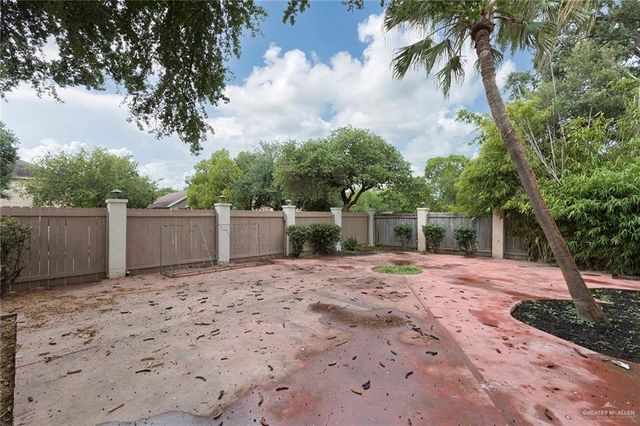 502 N 11th Street, Mcallen, TX 78501