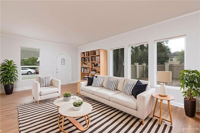 502 N 11th Street, Mcallen, TX 78501