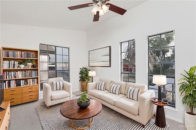 502 N 11th Street, Mcallen, TX 78501