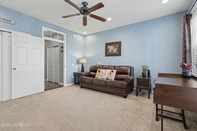117 Beacon Lane, Eatontown, NJ 07724