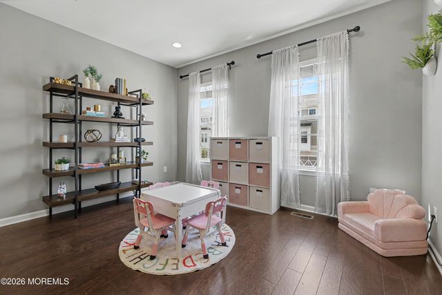 117 Beacon Lane, Eatontown, NJ 07724