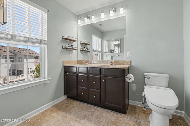 117 Beacon Lane, Eatontown, NJ 07724