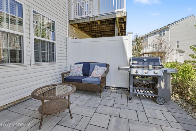 117 Beacon Lane, Eatontown, NJ 07724