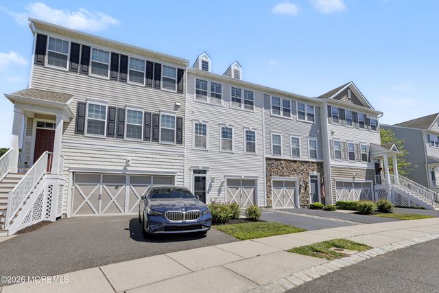 117 Beacon Lane, Eatontown, NJ 07724