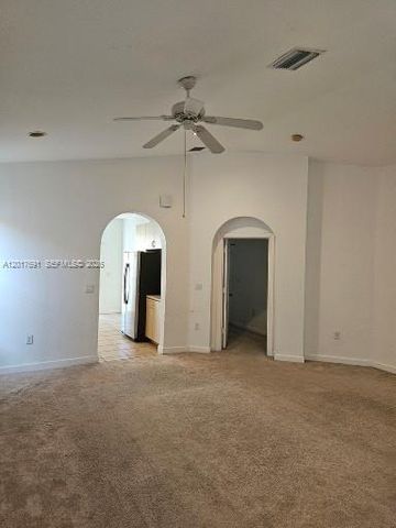 2160 NE 37th Rd, Homestead, FL 33033