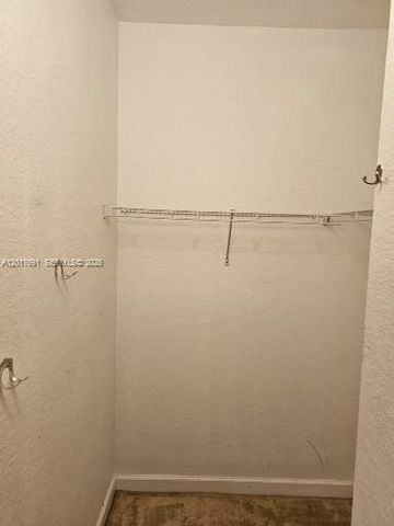 2160 NE 37th Rd, Homestead, FL 33033