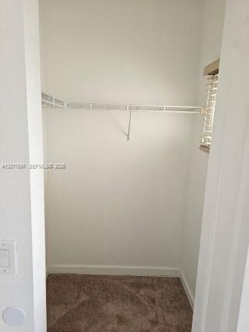 2160 NE 37th Rd, Homestead, FL 33033