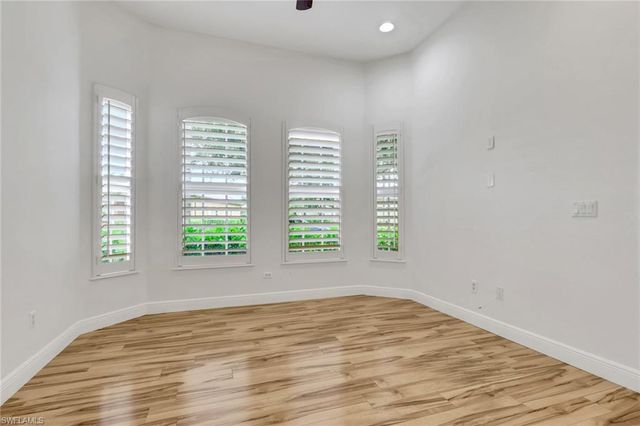 10233 Avonleigh DR, Bonita Springs, FL 34135