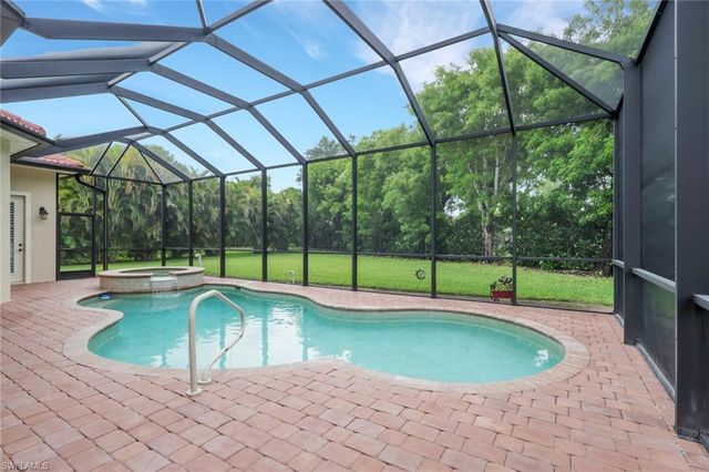 10233 Avonleigh DR, Bonita Springs, FL 34135