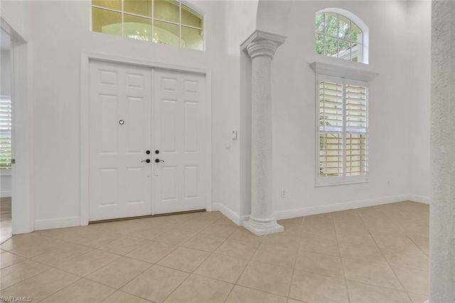 10233 Avonleigh DR, Bonita Springs, FL 34135